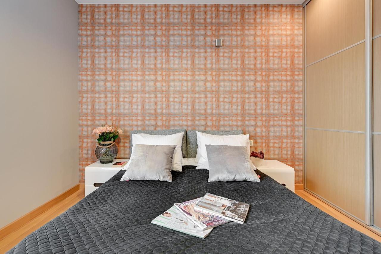Premium Residence By Welcome Apartment 格但斯克 外观 照片